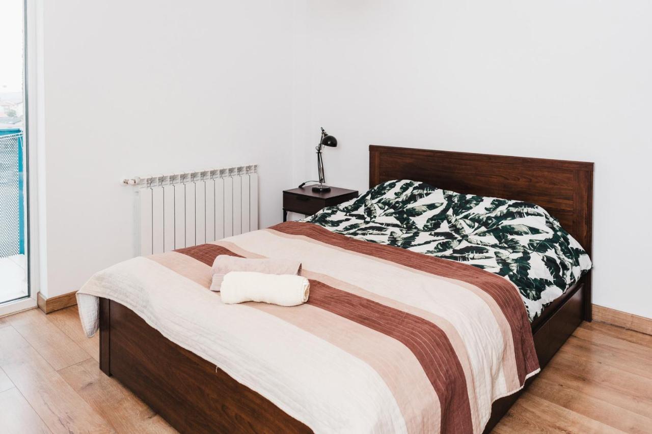 City View Apartment With Free Parking Cluj Napoca Bagian luar foto