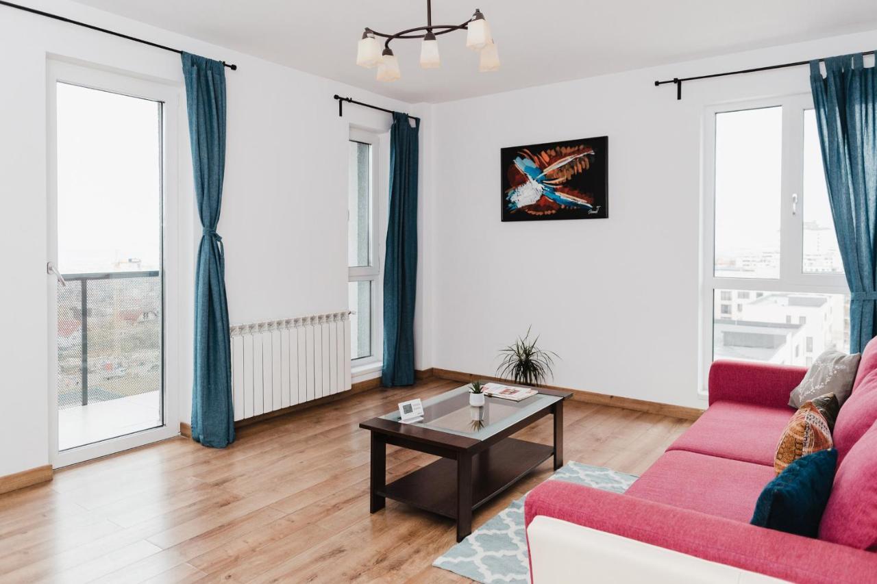 City View Apartment With Free Parking Cluj Napoca Bagian luar foto